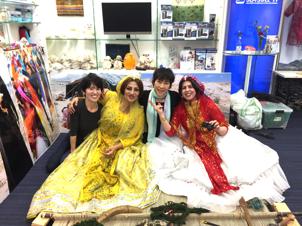 イラン織り子さん２