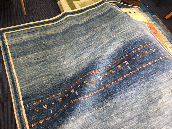 ギャッベ新入荷