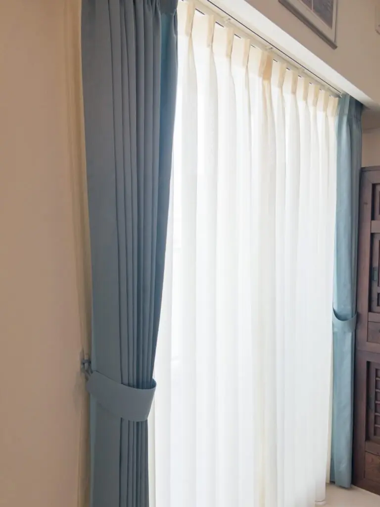 窓周りを、好きな色と質感で。 | 神戸上質インテリアショップガゼボ